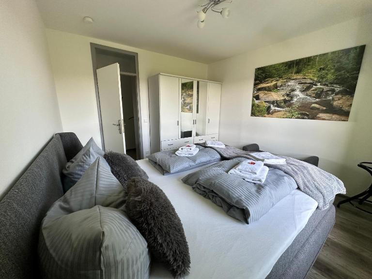 Harzer Traum - renoviert, inklusive Wäsche und WLAN - Bed and Breakfast Braunlage