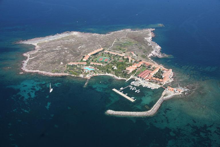 A vacation on a private island - B&B Carloforte