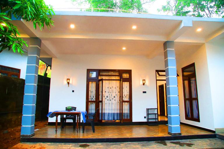 Chinuka villa - Ferienwohnung Mirissa city