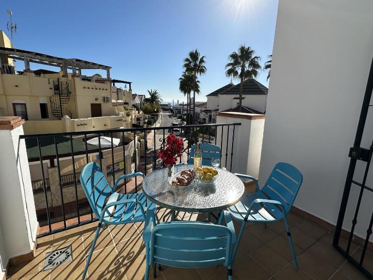 Nerja Paradise Rentals - Apt Chimenea A1E - Bed and Breakfast Nerja