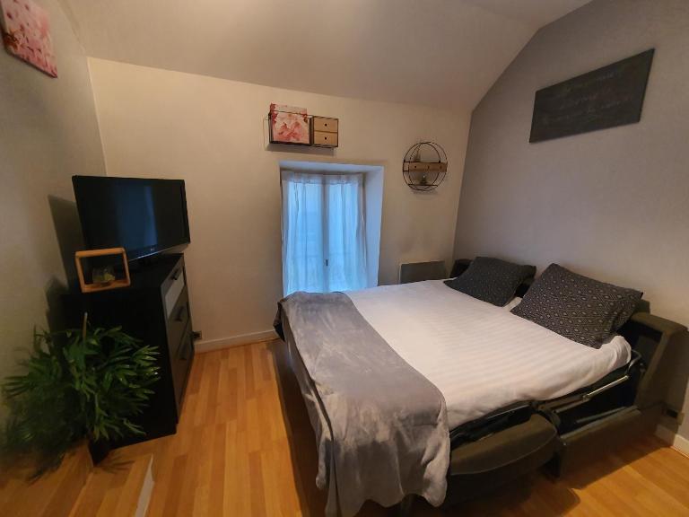 F1 Meublé et Confortable en cœur de ville - B&B Longjumeau