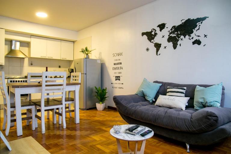 Del Río Lavalle 3 - Ferienwohnung Mendoza
