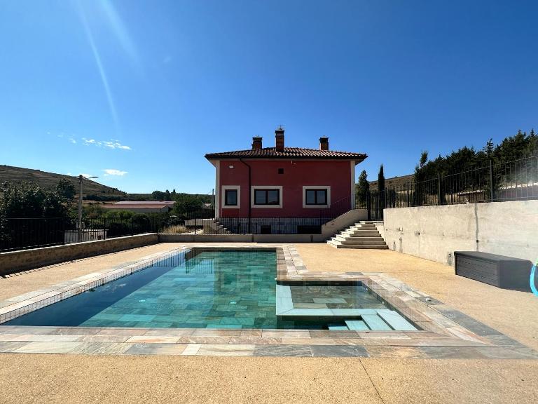 La Casa Rosa - B&B Burgos