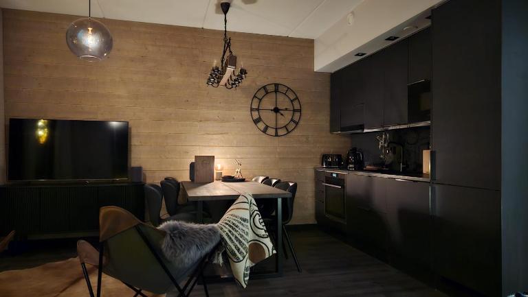 Lux Lapland Cranberry Levi center apartment 61m2 ski-in ski-out 2 bedr & 2 bathr - B&B Levi