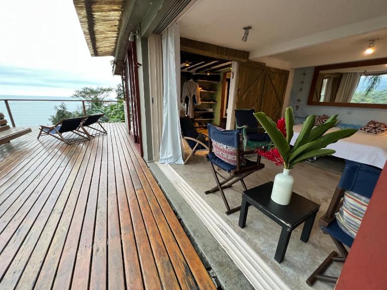 Suíte e Sala com Vista para o Mar - Praia Barra do Sahy - Ferienwohnung São Sebastião