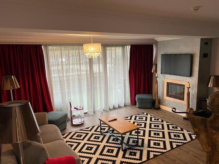 SilverDeluxe - B&B Poiana Brasov