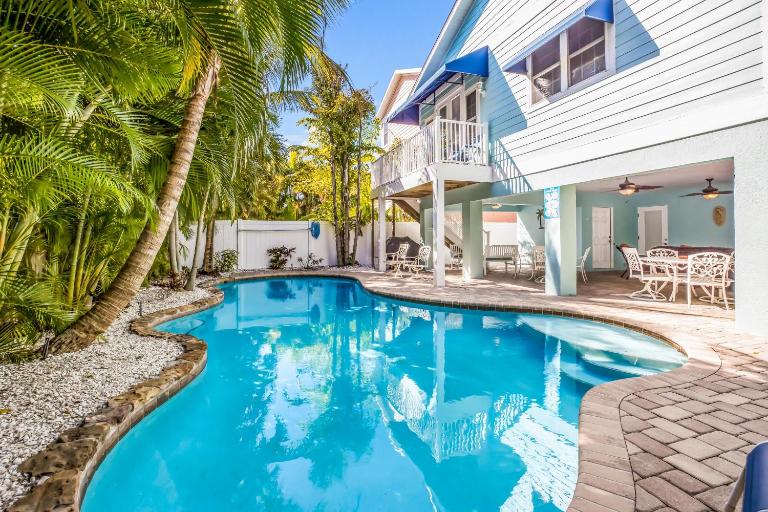 Seahorse Paradise - Bed and Breakfast Holmes Beach