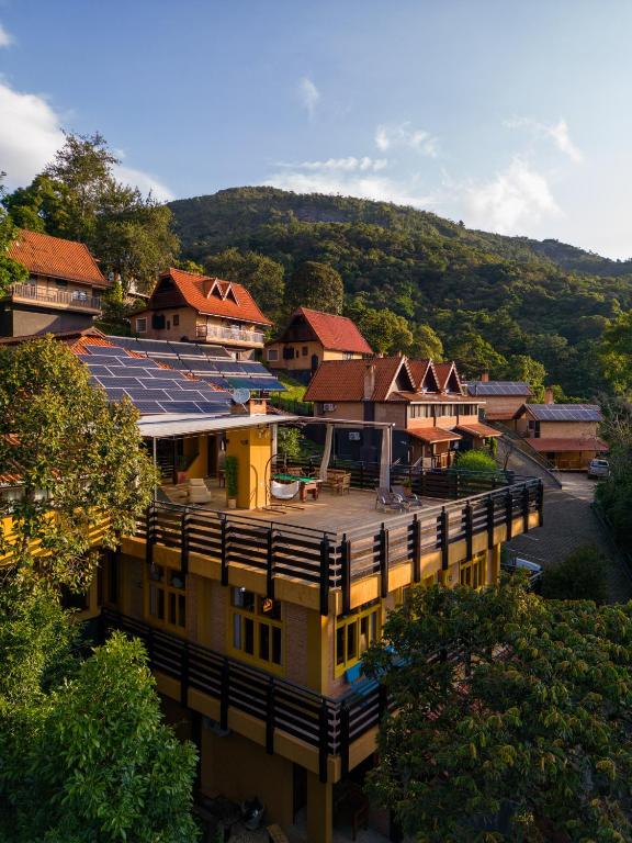 Pousada Cerejeiras - B&B Monte Verde