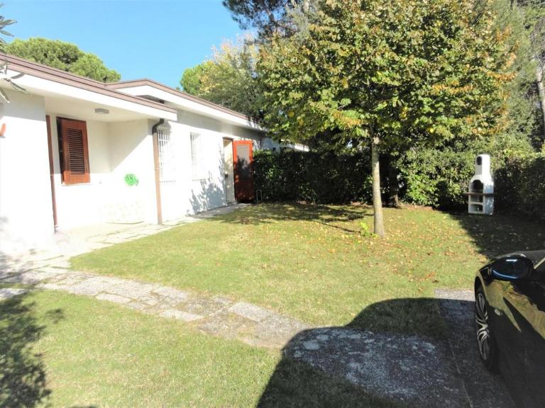 Villa Stella - One-Bedroom Apartment - B&B Bibione