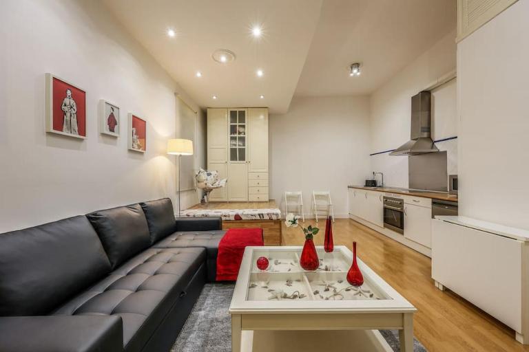 MyHouseSpain - Fantástico piso frente al Wizink - B&B Madrid