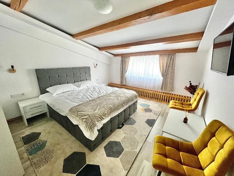 Parc Vatra Dornei 3 - Family & couples - B&B Vatra Dornei