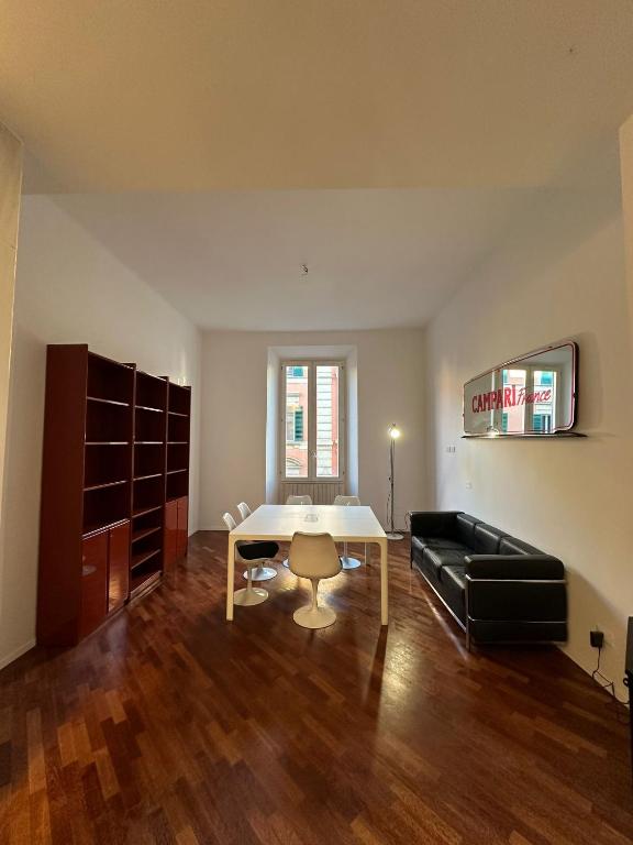 whouse large suite apartment indipendenza - B&B Bologna
