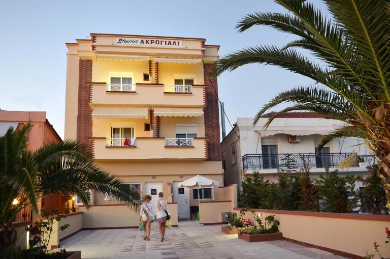 Studios Akrogiali - B&B Limenária