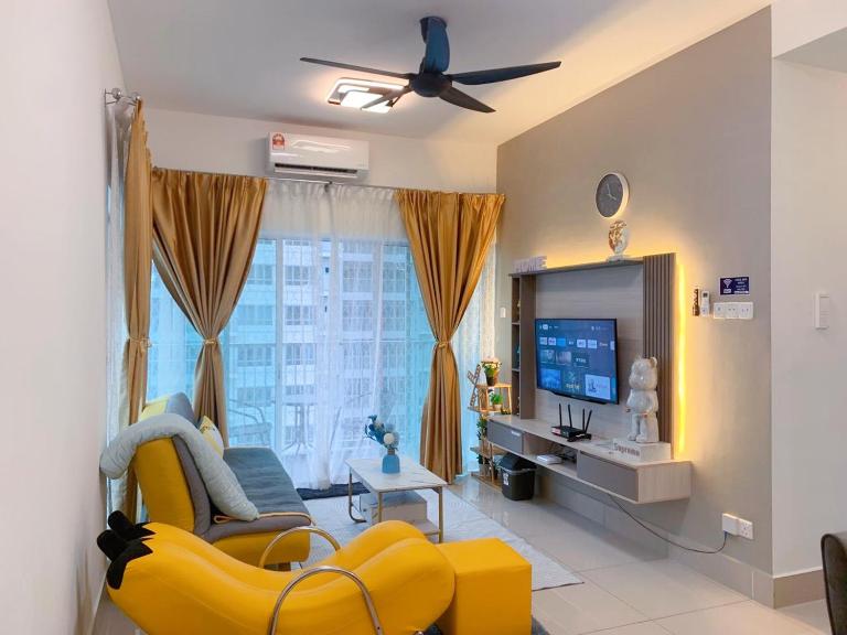 Corner KL Pool View RC Residence with High Internet Speed 500Mbps - B&B Kuala Lumpur