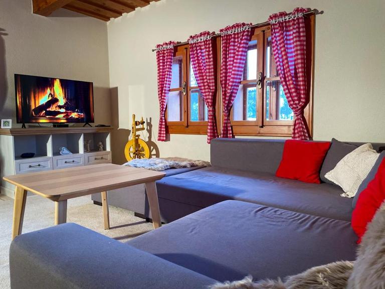 Traditional deer Cabin with Sauna - Chata Srňacie - B&B Dolný Kubín