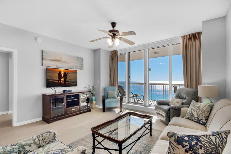 Silver Beach Towers 1205 East - Bed and Breakfast Destin
