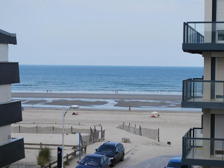 Fort-Mahon-Plage: À deux pas de la plage, appartement neuf avec balcon et garage - FR-1-482-134 - B&B Fort-Mahon-Plage