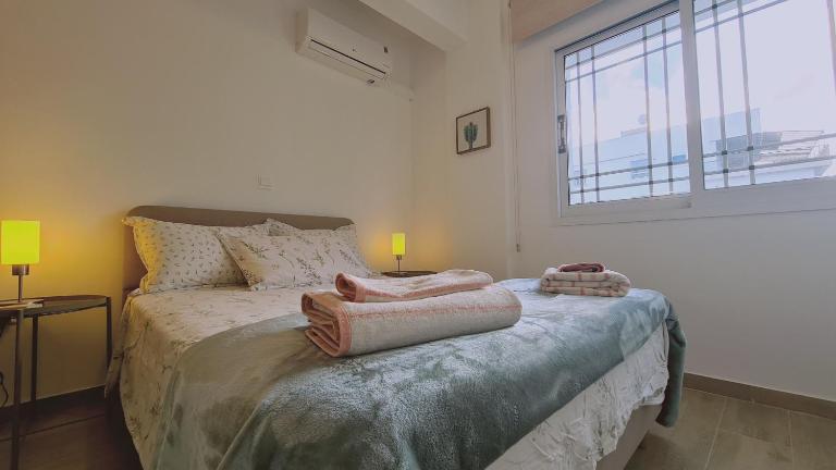 STAY Sunlit Apartment - B&B Limassol
