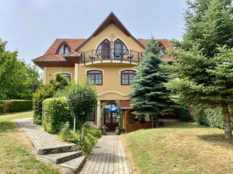 KATALIN APP. ZALAGYÖNGYE - Bed and Breakfast Zalakaros