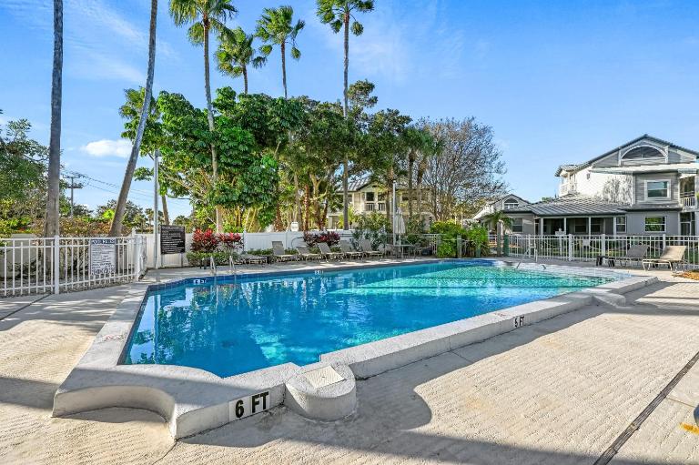 Bayside Escape - 1345 - B&B Siesta Key