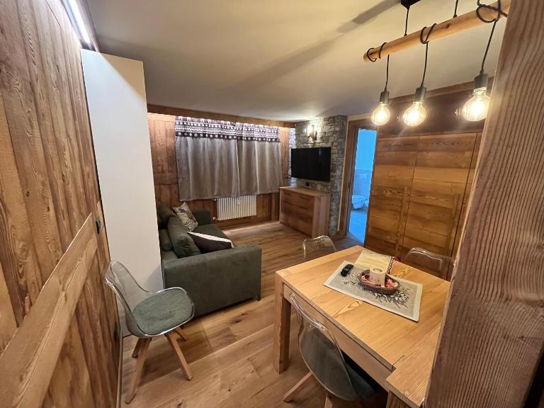 Maison Meynet Mountain Charm - Chambres d'hôtes Breuil