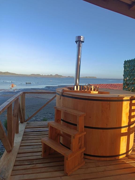 Cabañas y Tinajas Rio Quenuir - B&B Maullín