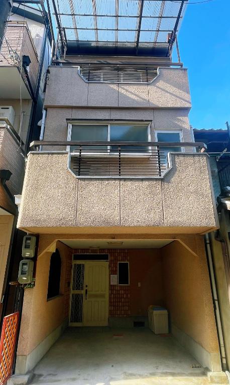 泊心の舍 - Bed and Breakfast Osaka