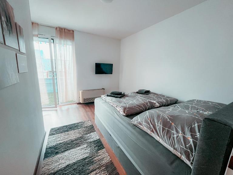 Vienna Shopping Center 3 Apartment - B&B Vienna