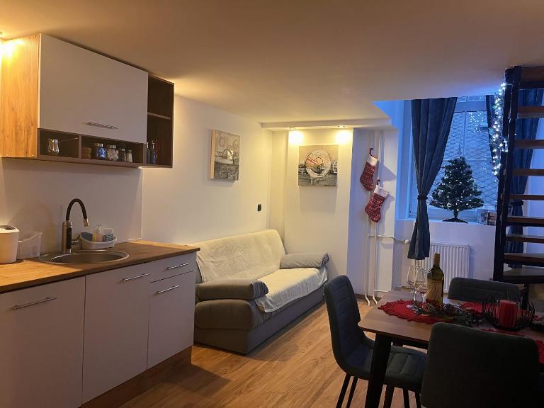 Apartman LA CASA 77B - B&B Ljubljana