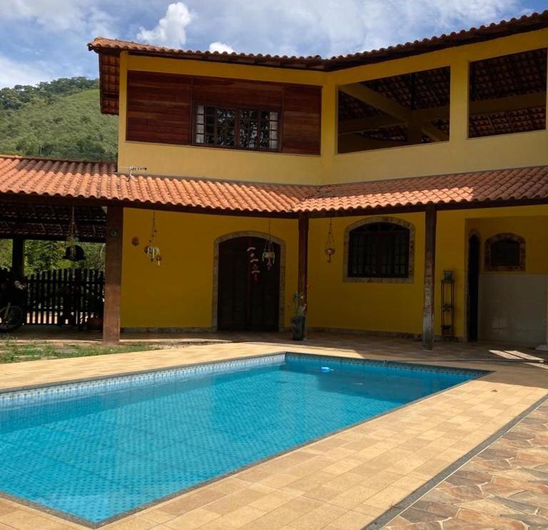 Recanto Casa Amarela - B&B Miguel Pereira