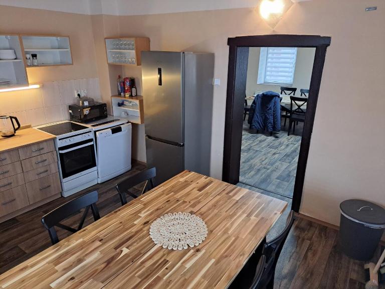 Chata Na Rozcestí - Ferienwohnung Loucna pod Klinovcem