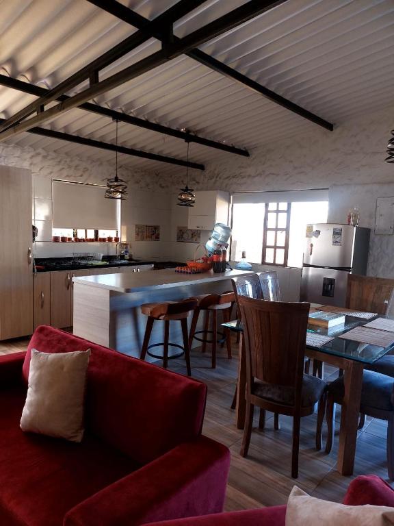 Alojamiento campestre la cabaña - Bed and Breakfast Sogamoso
