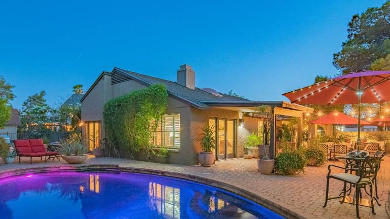 Scottsdale Gem wPool in Private and Serene Yard - B&B Scottsdale