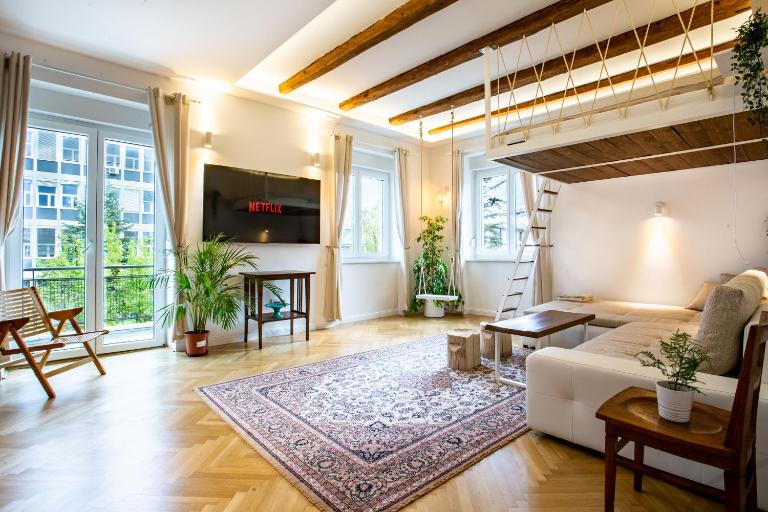 Pipa’s Place - Stylish garden prime location apt - B&B Ljubljana