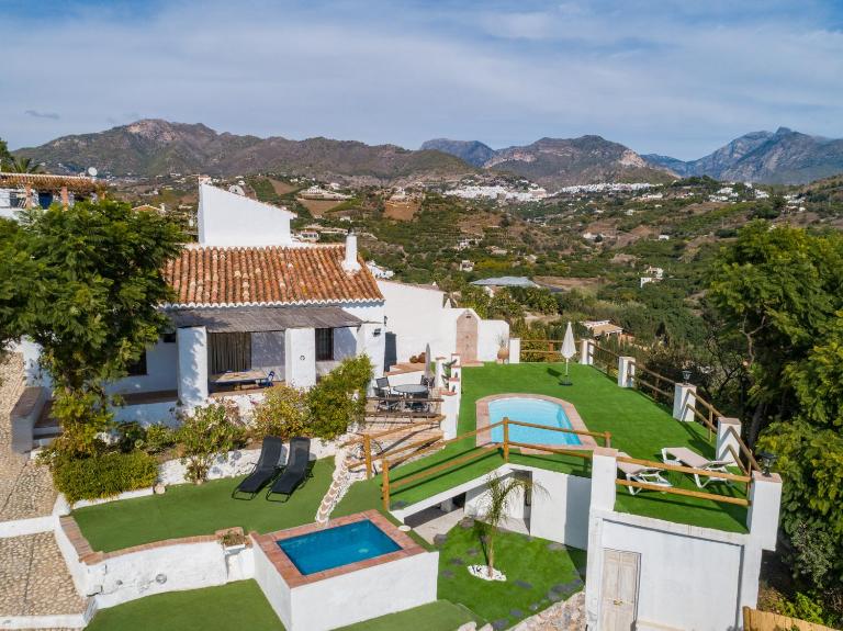 Cortijo Horizonte - B&B Frigiliana