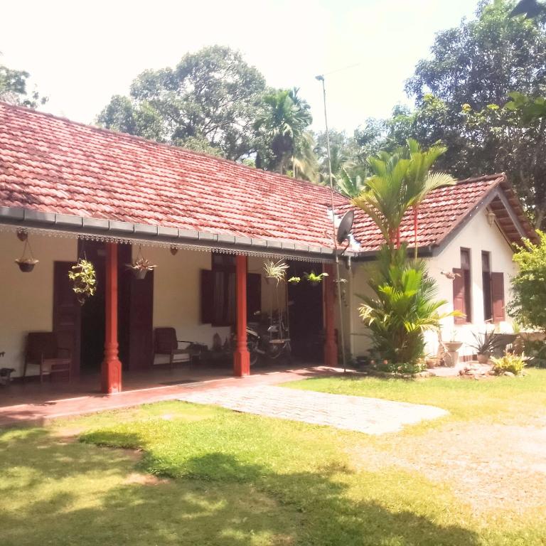 Minu Homestay & Villa - B&B Weligama