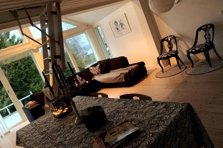 Holiday home, by lake Simsjön and mountain Billingen - B&B Herrekvarn