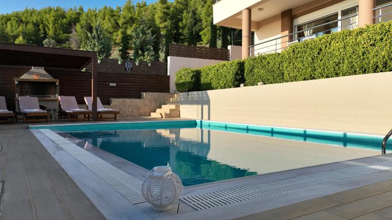 Lila's Villa - Chambres d'hôtes Nerotriviá