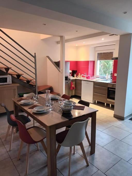 Le coteau 3 chambres - B&B Charmes