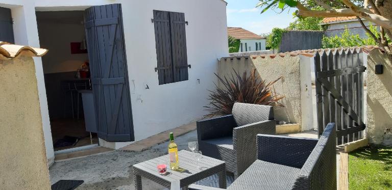 MAISON PAISIBLE , à 6 minutes des plages, vélos. - B&B Le Château-d'Oléron