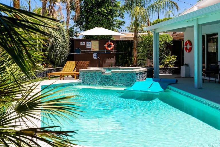 Mid-Century Gem - Pool Jacuzzi & Secret Bedroom - Chambres d'hôtes Palm Springs