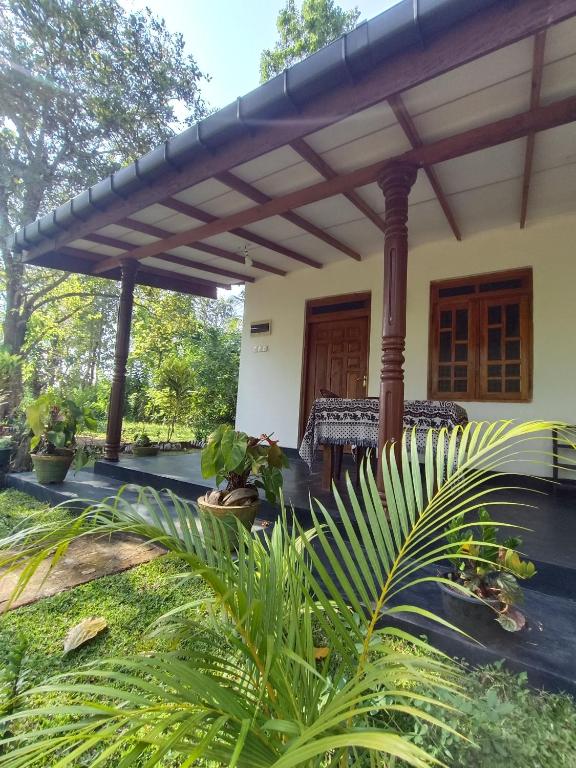Sigiriya Hillside View Villa - Bed and Breakfast Sigiriya