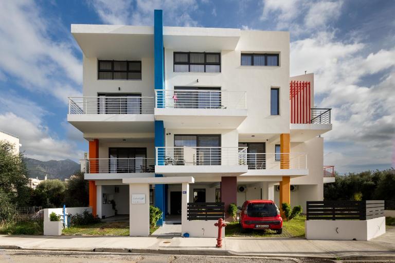 Pagani Blue - Luxury Maisonette B1 - Ferienwohnung Kalamata