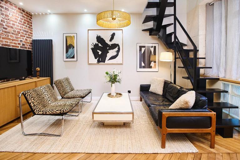 Boutik Boheme - Triplex Monceau - Bed and Breakfast Parijs