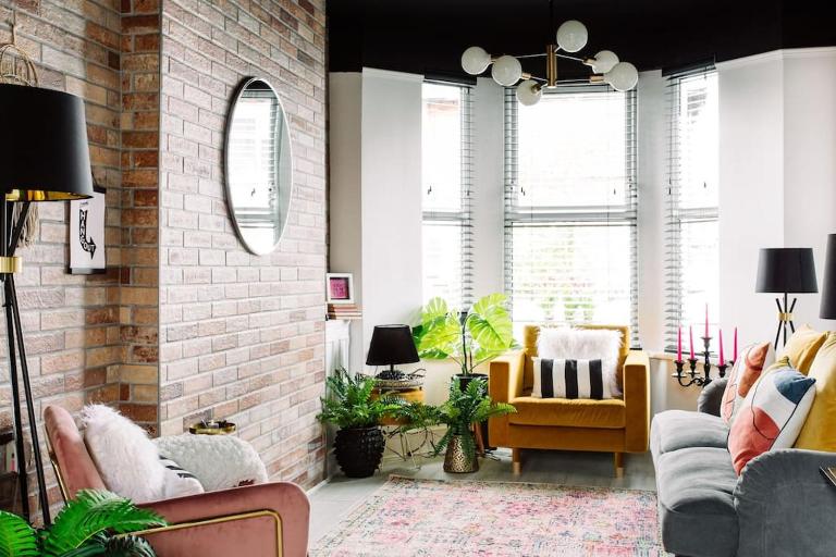 Designer 4-Bed Home in the Heart of Belfast - Bed and Breakfast Belfast