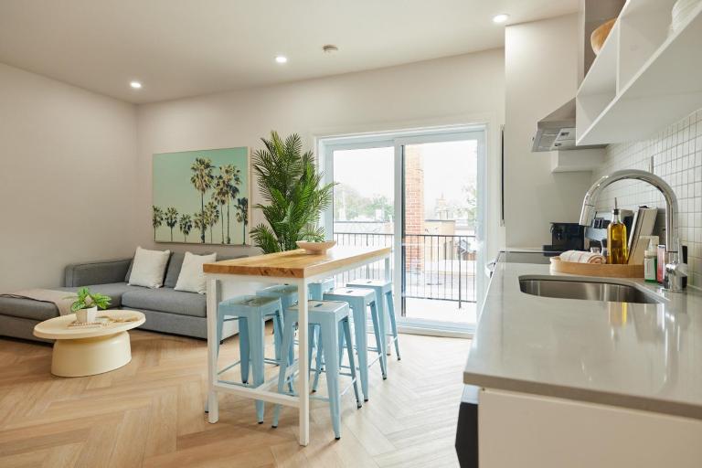 Urban Gem in Le Plateau by Denstays - B&B Montreal