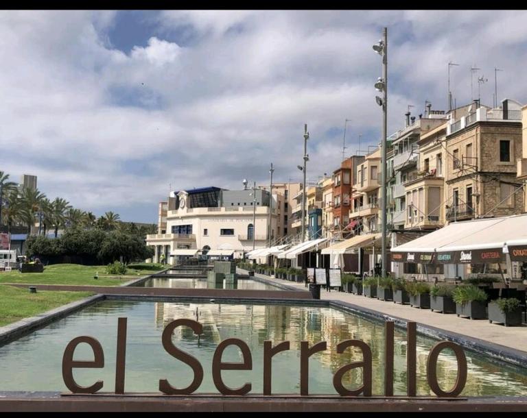 Tarragona City- Beach-Port aventura - B&B Tarragona