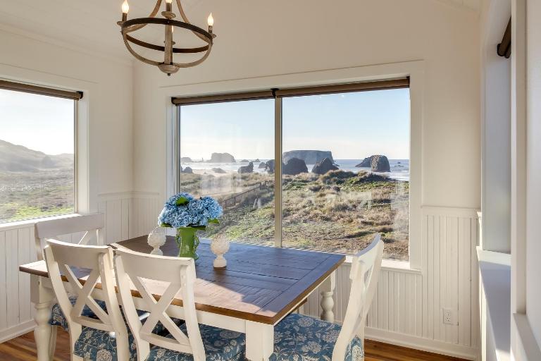 Scenic Bandon Vacation Rental w/ Beach Access! - B&B Bandon