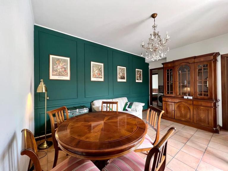 city center 2 bedroom apt - Ferienwohnung Bergamo