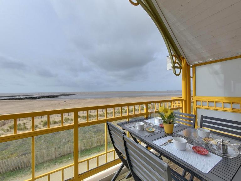 Charmant 3 pièces avec parking et balcon à 900m du centre - Châtelaillon-Plage - FR-1-706-3 - B&B Châtelaillon-Plage